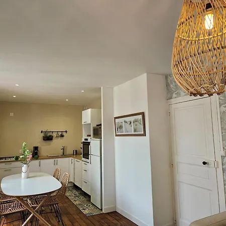 Le Menestrel Appartement Dinan Buitenkant foto