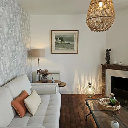 Le Menestrel Appartement Dinan Buitenkant foto